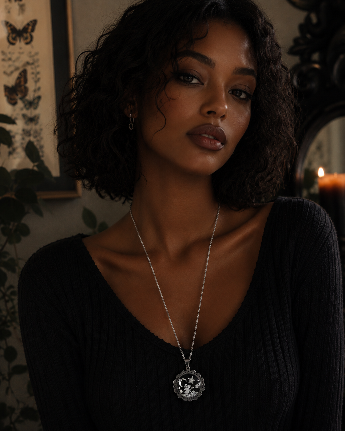 Collier de la fée luna avec grosse perle magique sous la bonne étoile .