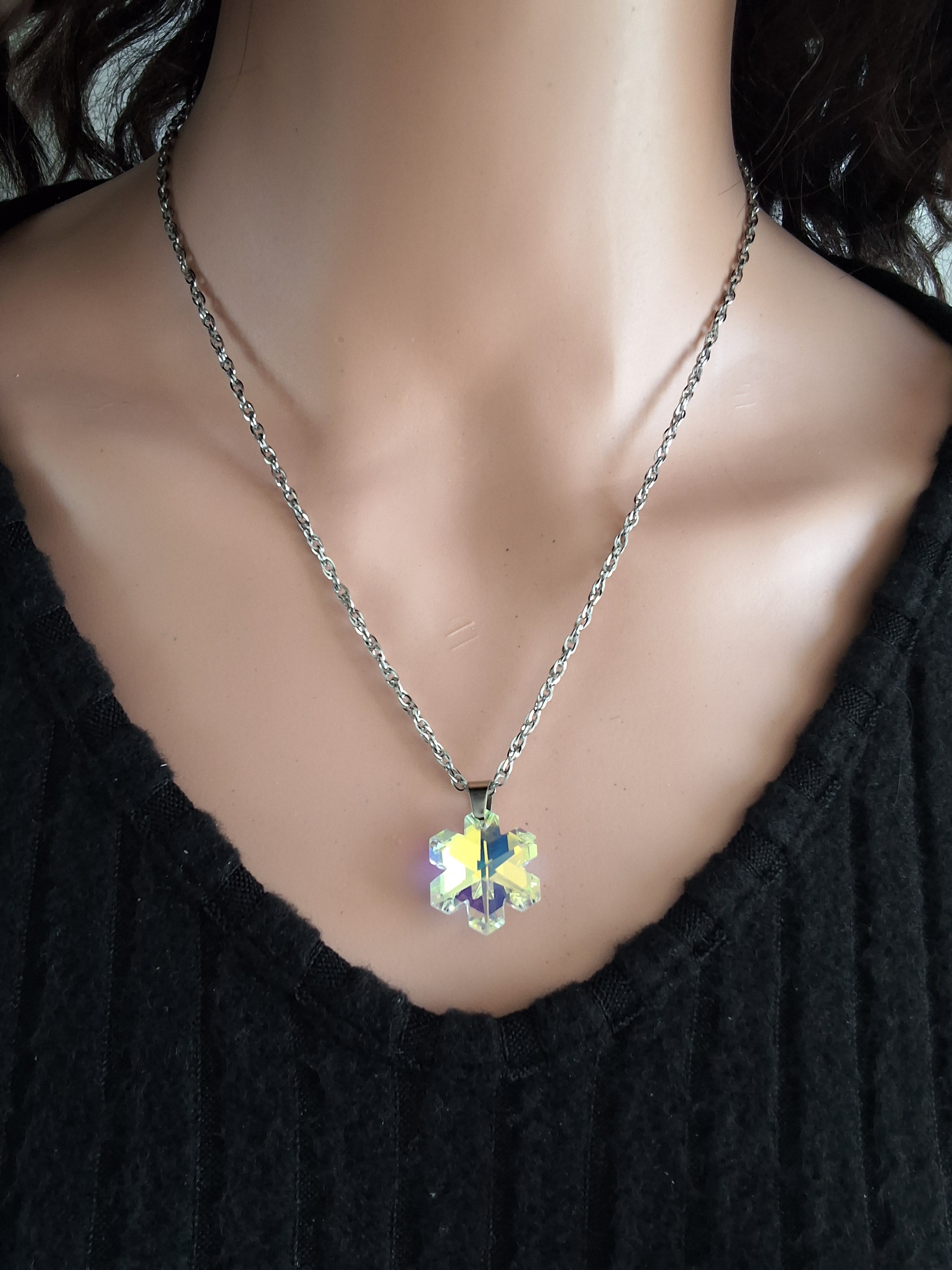 Collier gros flocon de neige en cristal argent