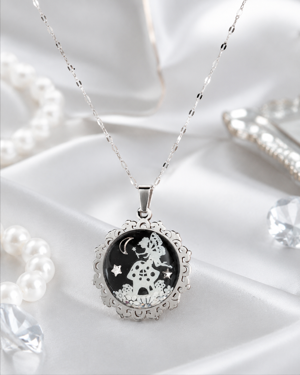 Collier de la fée félicia sur petite perle magique