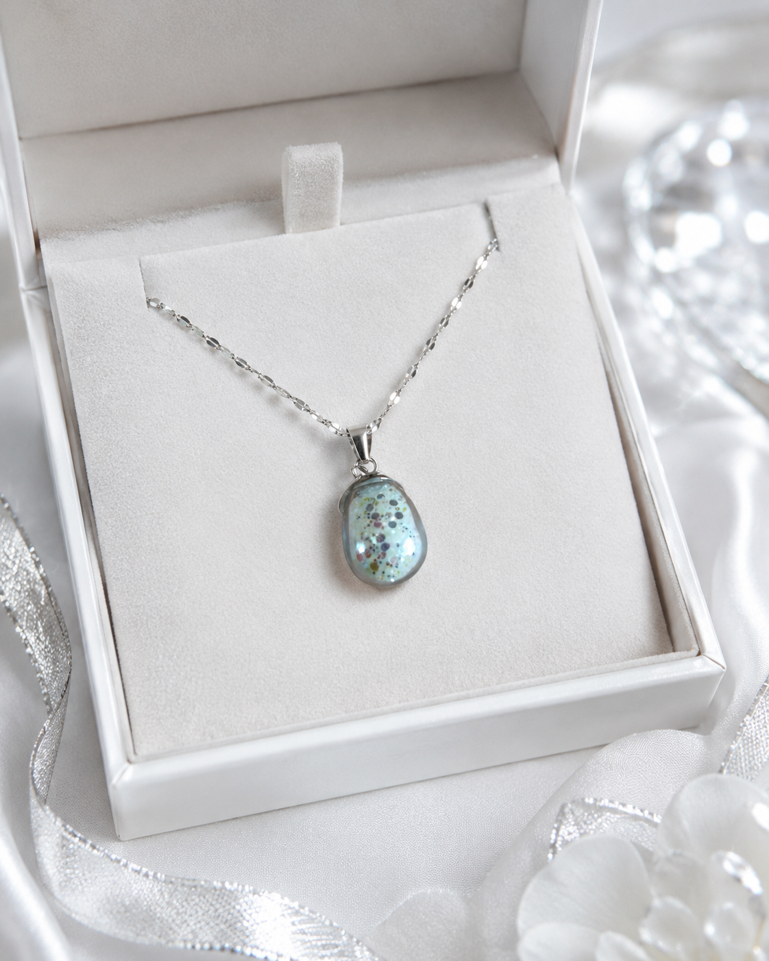 Collier goutte déglace des montagnes
