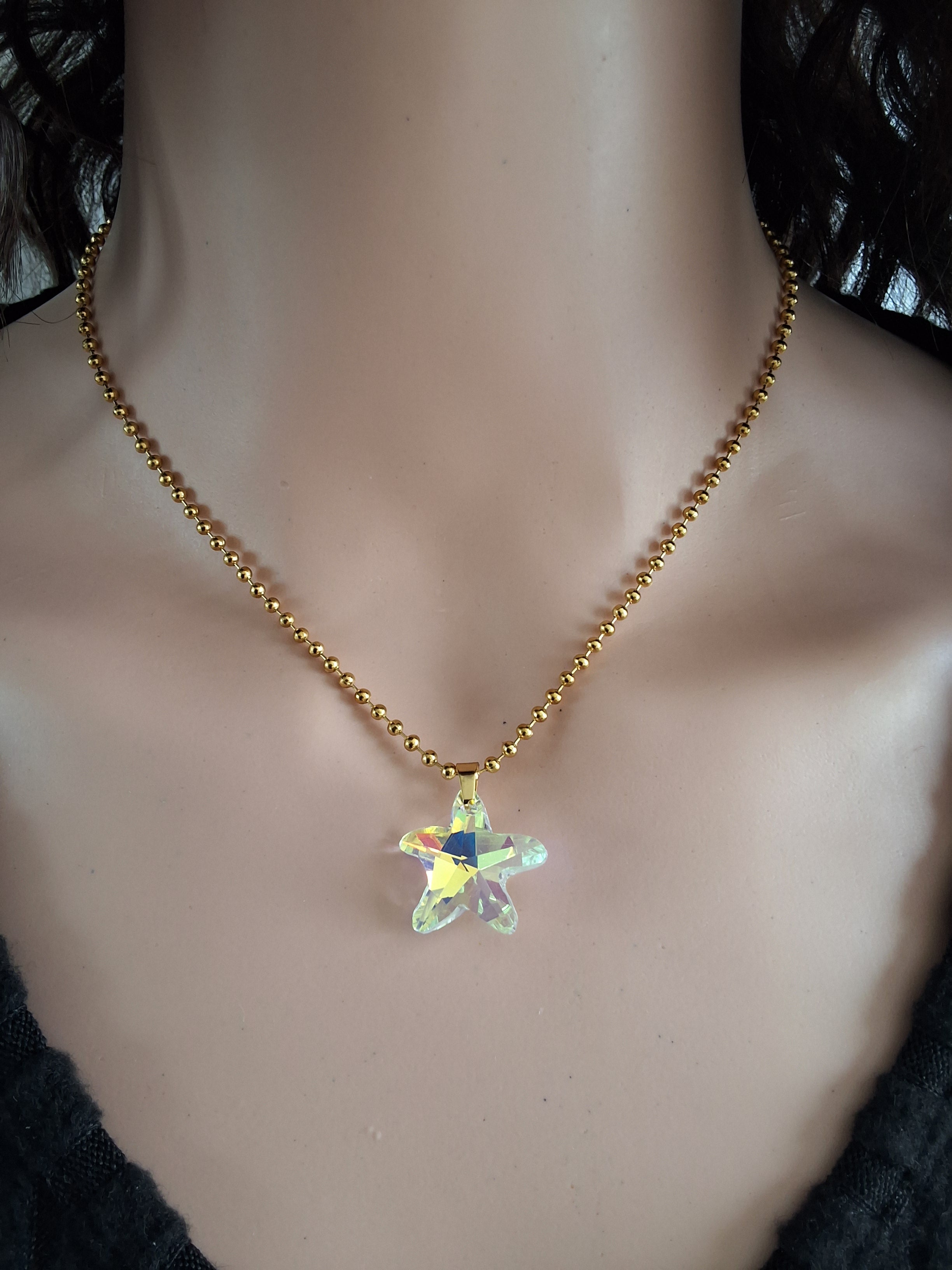 Collier grosse étoile de mer en cristal or
