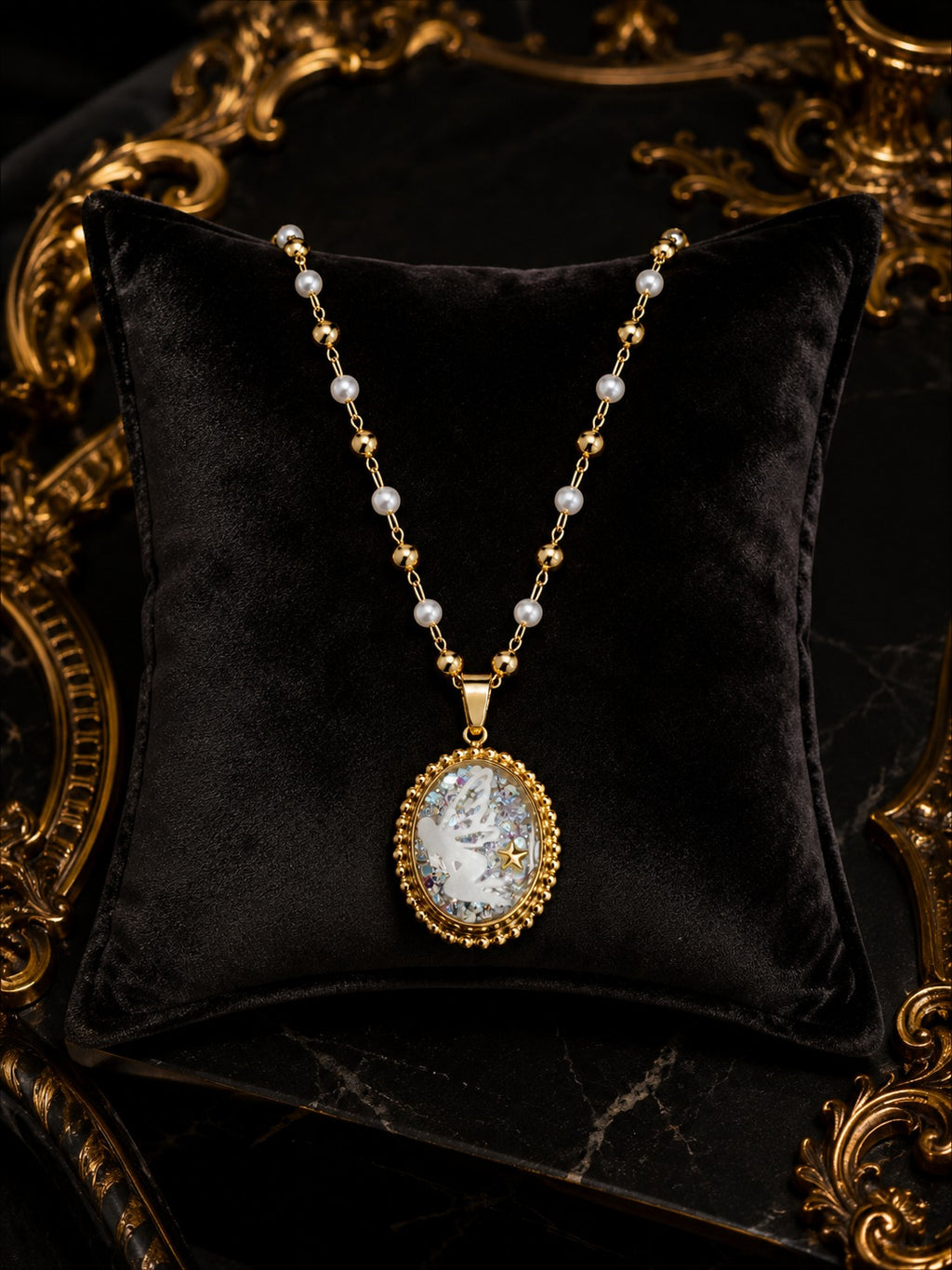 Collier Stellia – Fée lumineuse aux petites perles blanches