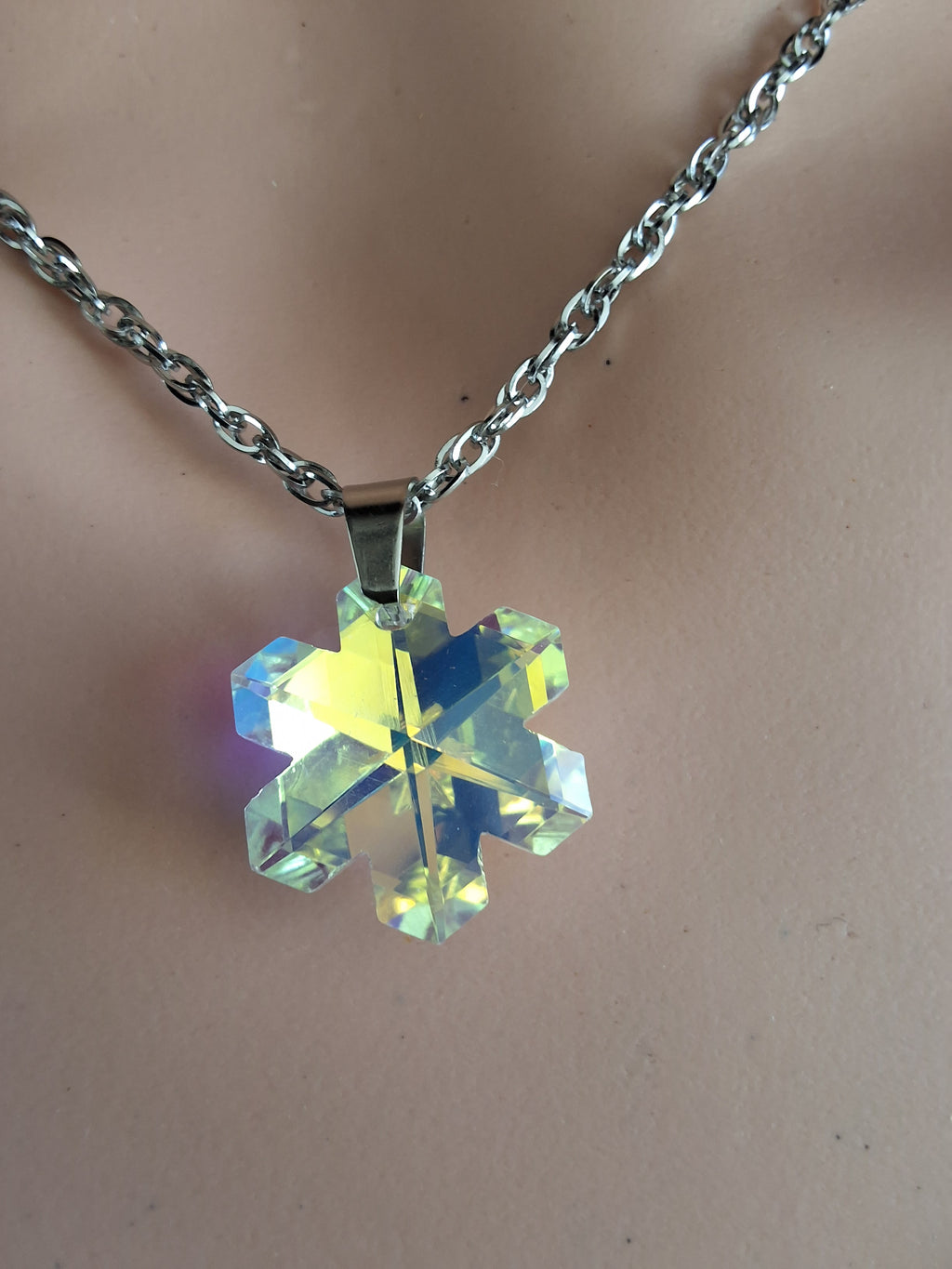 Collier gros flocon de neige en cristal argent