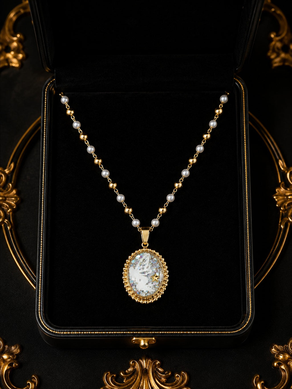 Collier Stellia – Fée lumineuse aux petites perles blanches